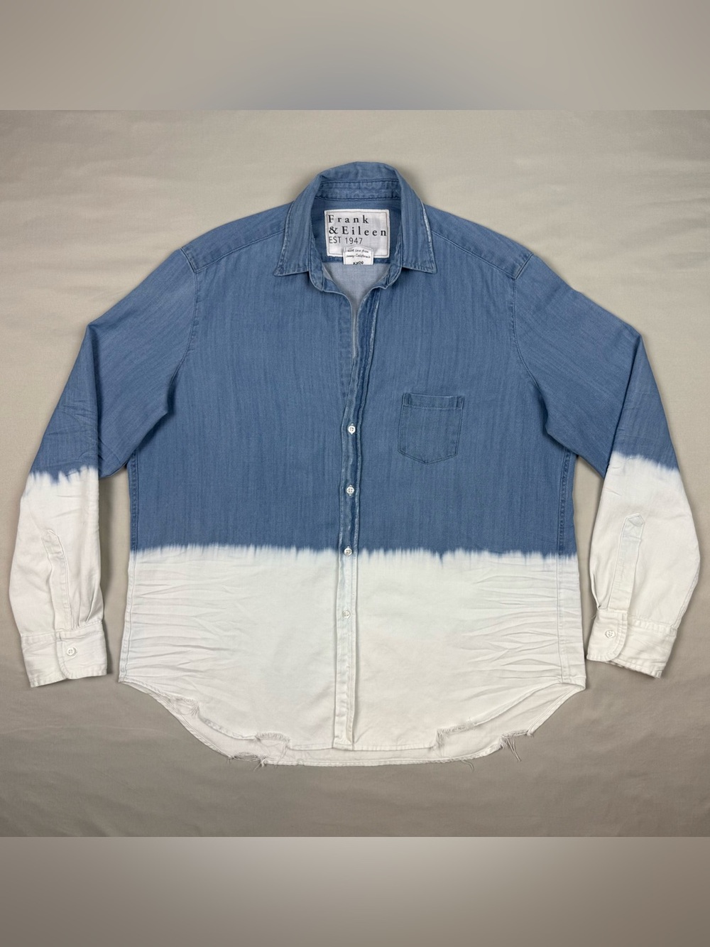 Frank & Eileen Women Indigo Dip Dye Button Up Shirt Sz Medium Chambray Cotton C7